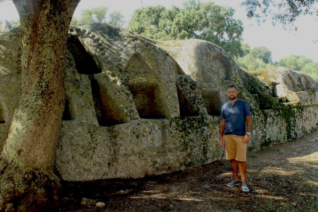 altare rupestre oschiri